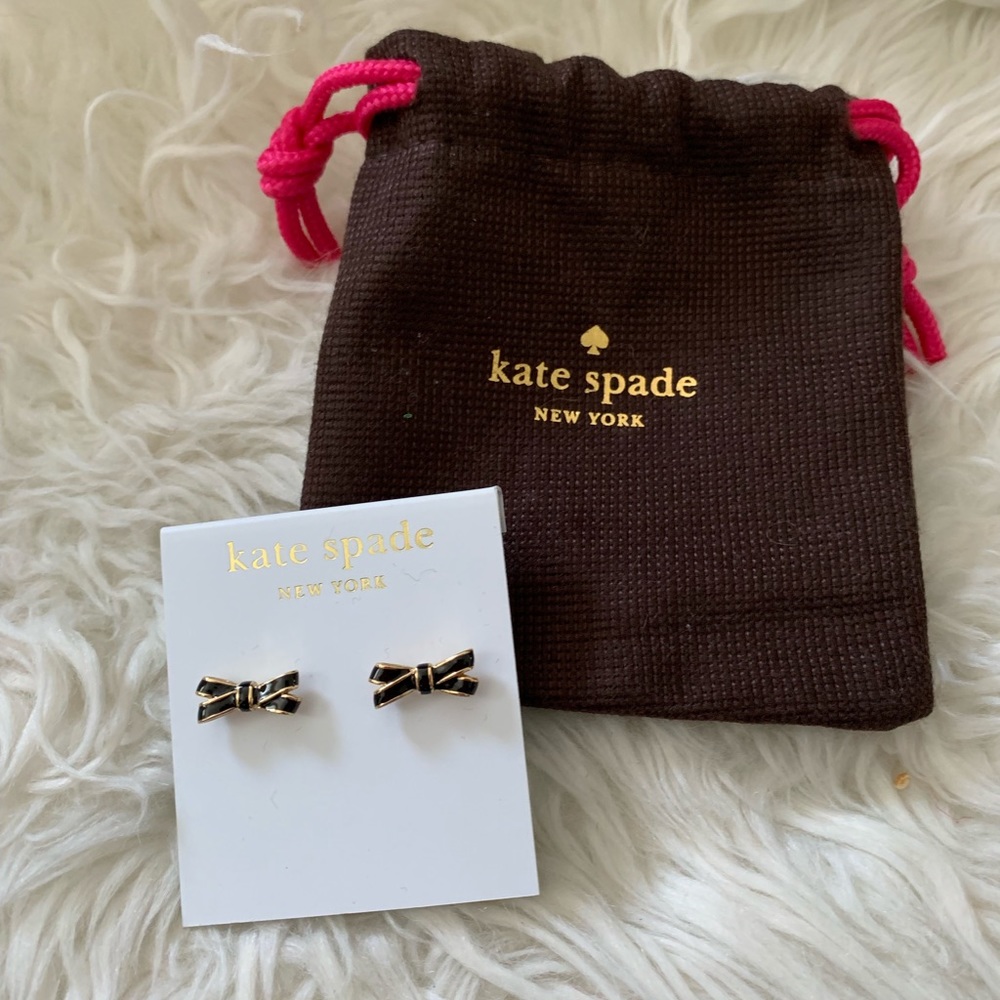 New with packaging Kate Spade bow earring black